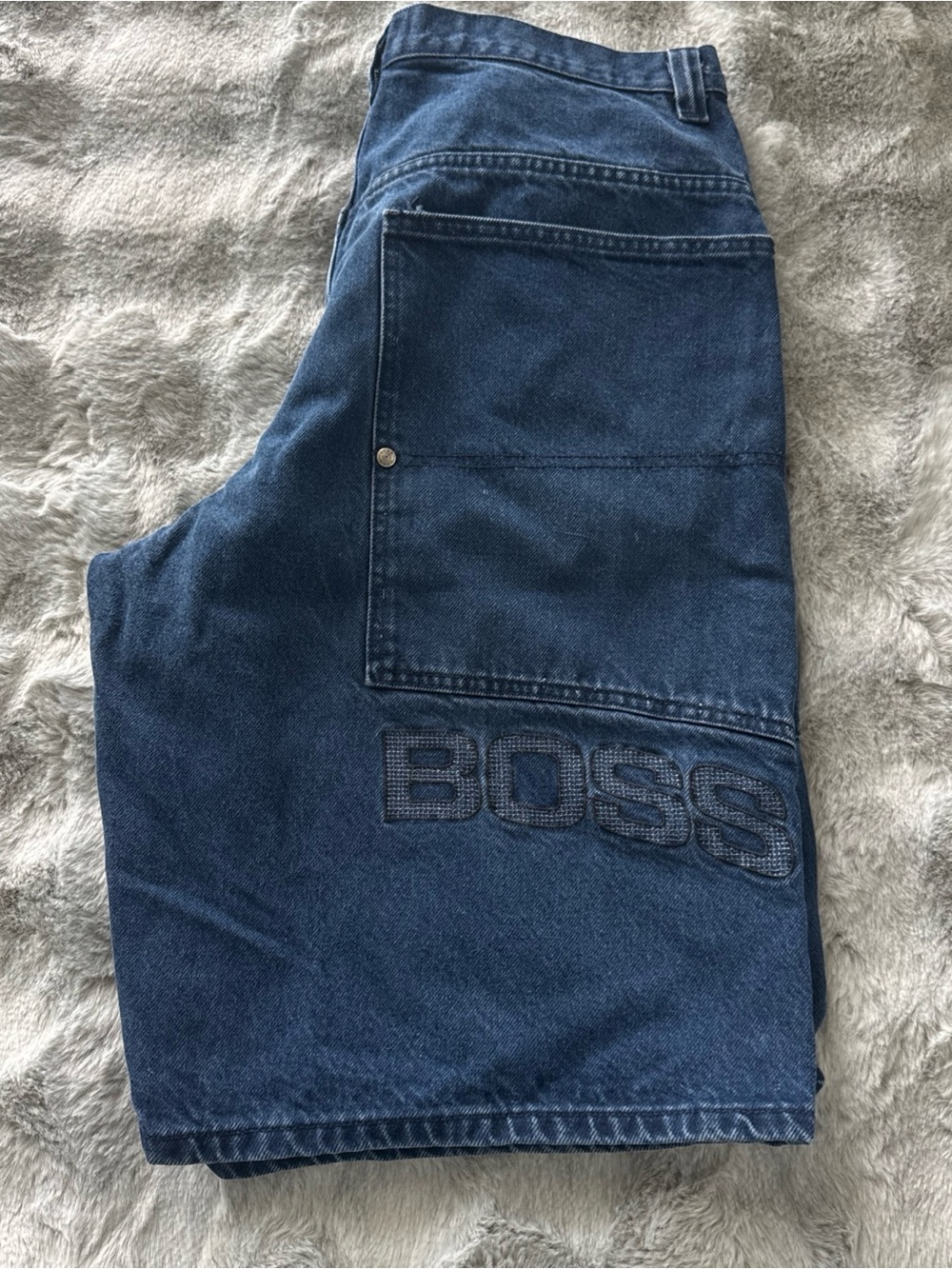 Vintage 90’s BOSS baggy denim jorts  Men’s size 36 -514